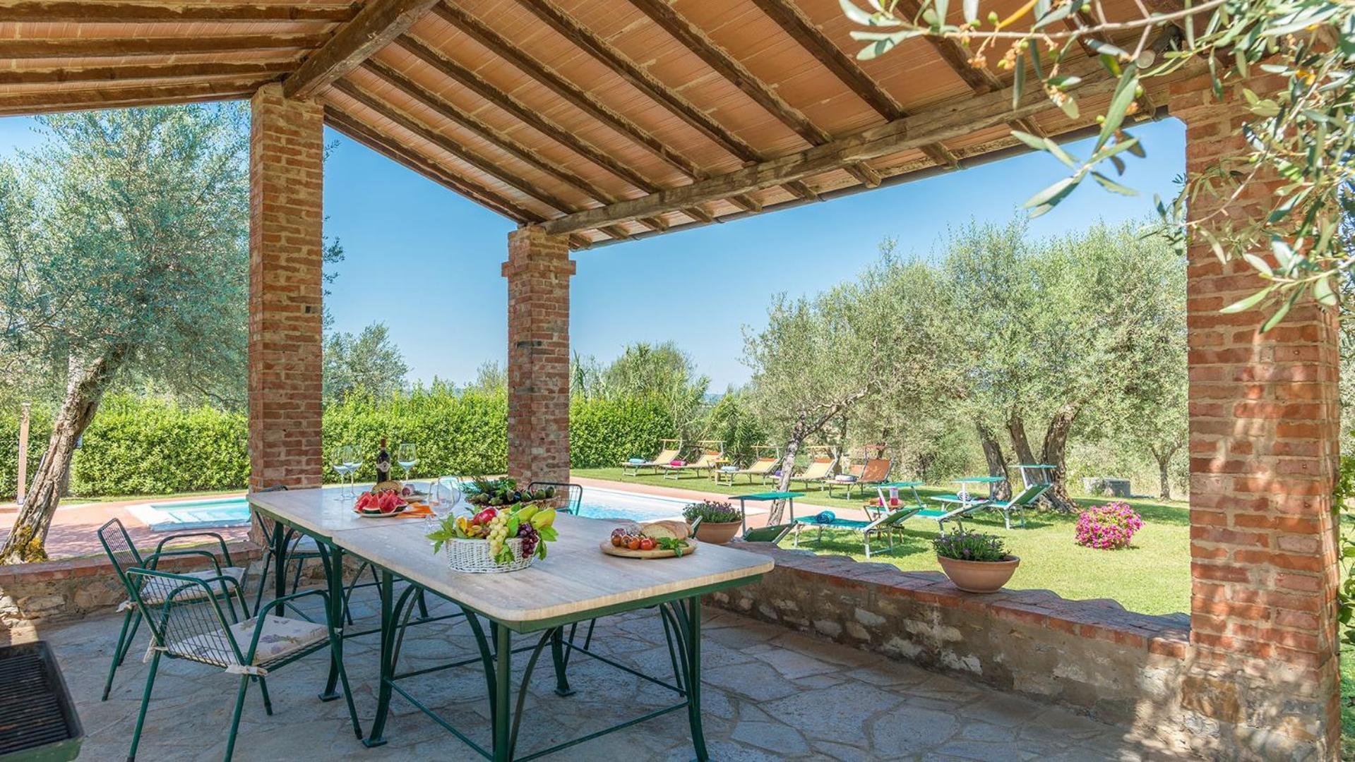 Agriturismo I Frati Paciano Quarto foto